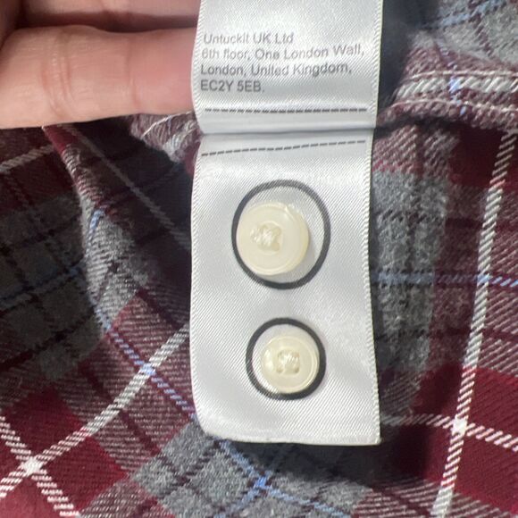 Untuckit Shirt Mens Slim Fit Flannel Red Gray Plaid LS Button Up Cabero Medium - Picture 8 of 10